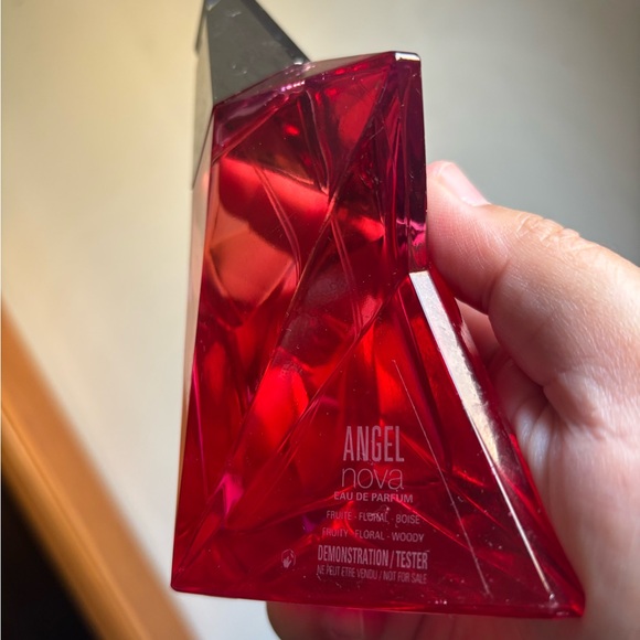 Mugler Angel Nova fragrance for women - Picture 7 of 7